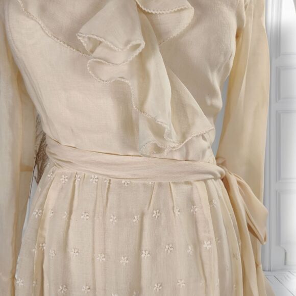 Vintage 70s Ruffle Neck Maxi Dress Size 4 Cream Eyelet Voile Bell Sleeve - Picture 3 of 16